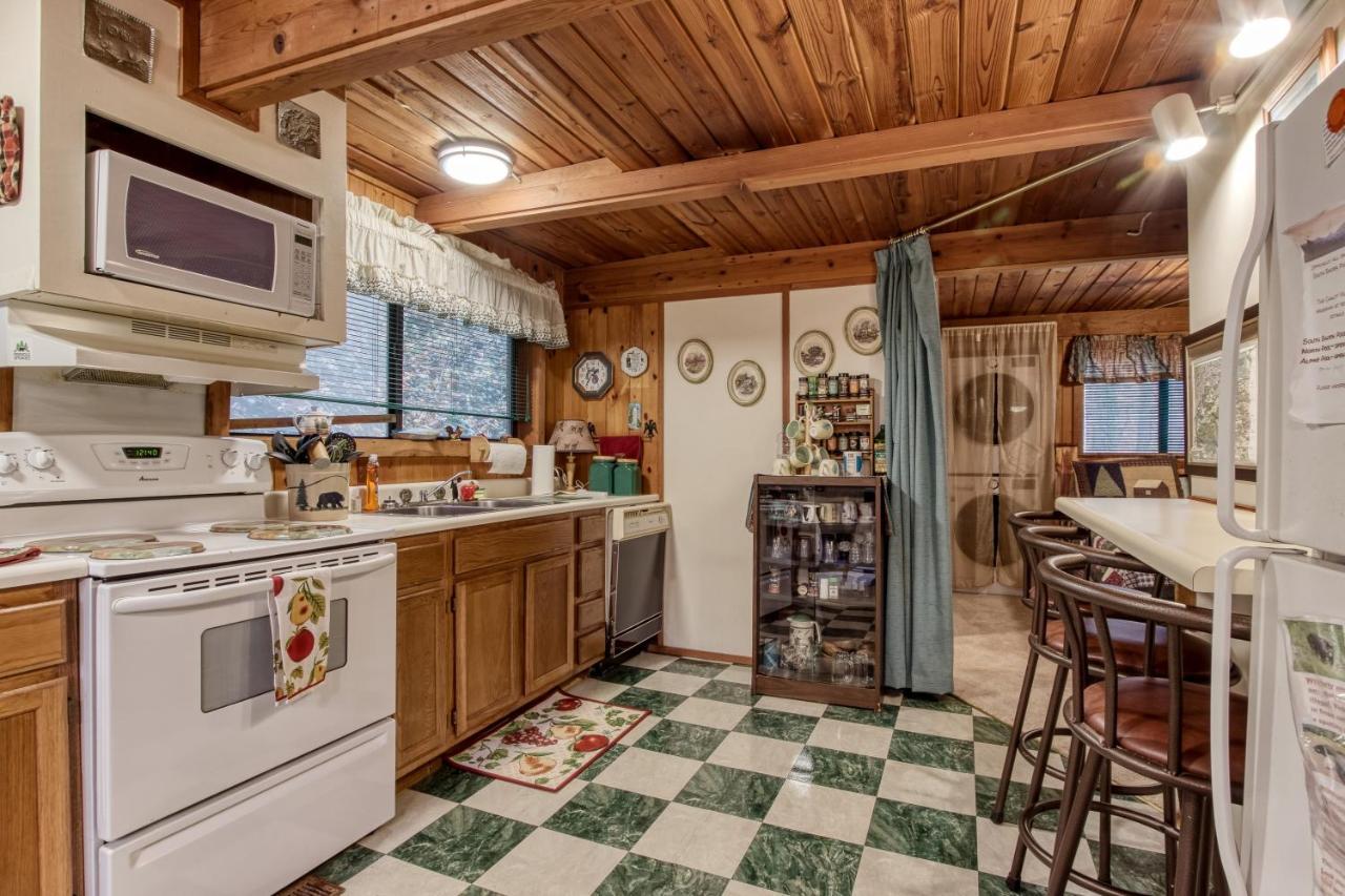 Mountain Springs Chalet Gatlinburg Εξωτερικό φωτογραφία